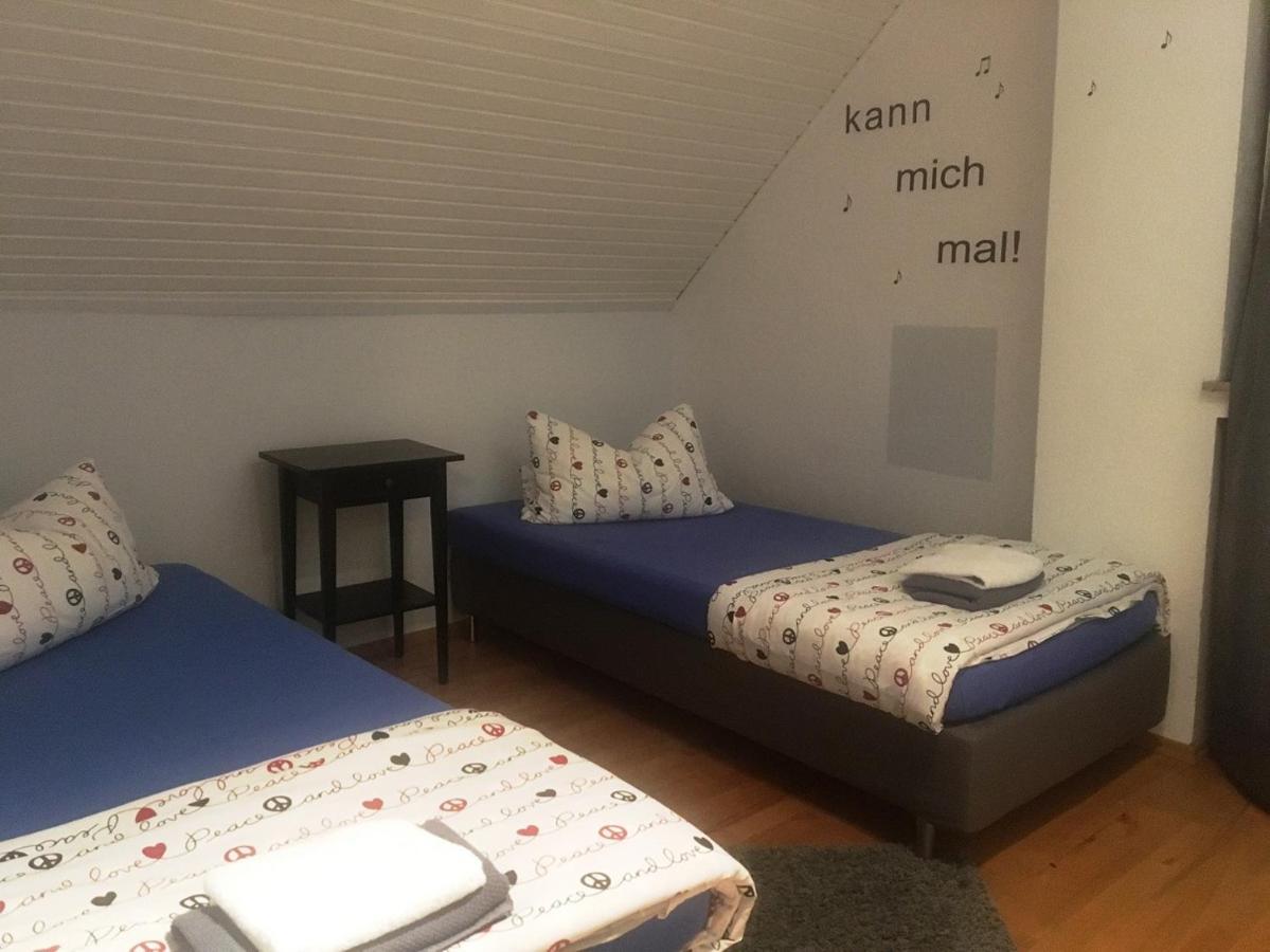 Dormitorium Kaarst Wohnraum Auf Zeit 호스텔 외부 사진