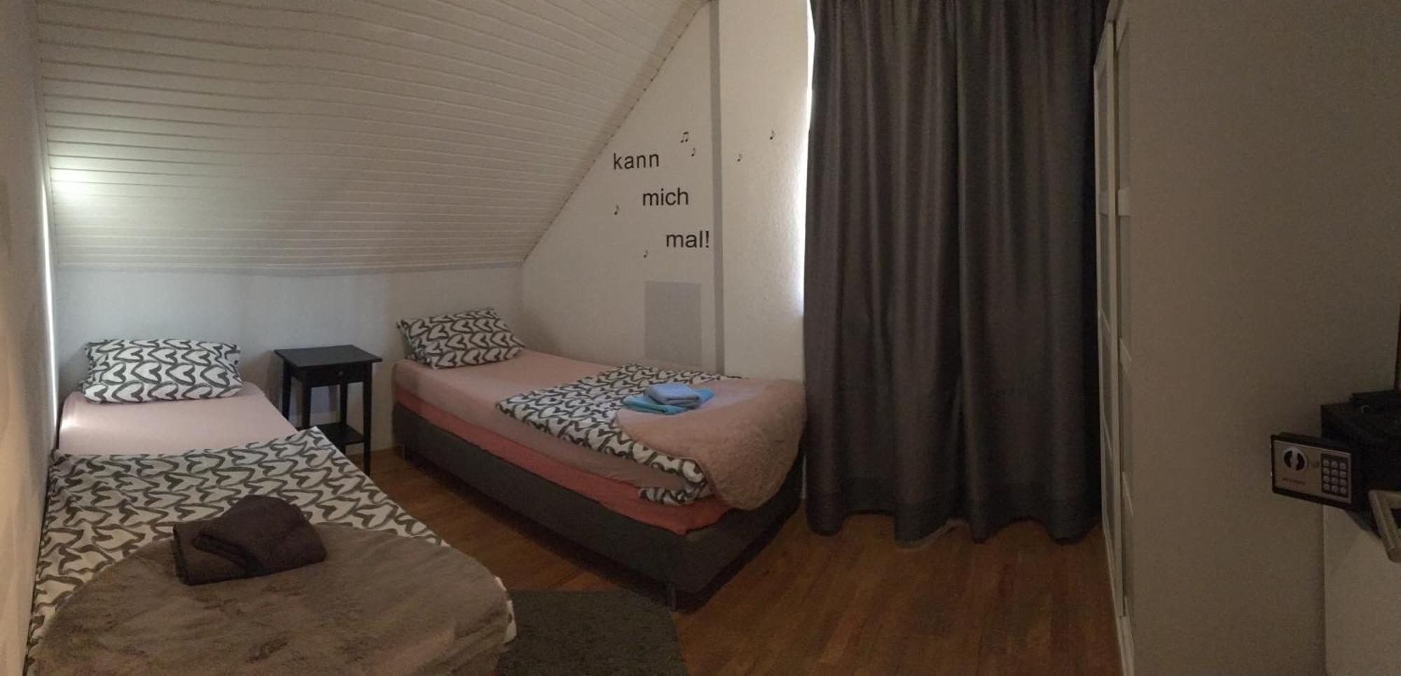 Dormitorium Kaarst Wohnraum Auf Zeit 호스텔 외부 사진